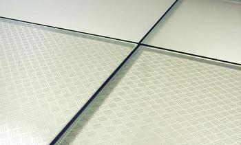 Стеклянный пол в квартиру с декоративным стеклом в Воронеже. Готовые проекты ПерилаГлавСнаб