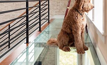 Стеклянный пол на площадке в частном доме в Воронеже. Готовые проекты ПерилаГлавСнаб