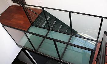 Стеклянный пол для легкого перекрытия между этажами в Воронеже. Готовые проекты ПерилаГлавСнаб