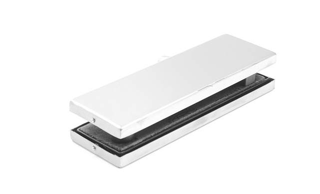 Фитинг на фрамугу с осью и монтажной пластиной, шлифованный t130 SSS 6 Фитинг на фрамугу с осью и монтажной пластиной, шлифованный t130 SSS 6