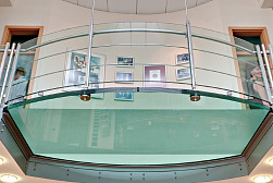 Стеклянные полы в квартире в Воронеже. Готовые проекты ПерилаГлавСнаб - фото 11 Стеклянные полы в квартире в Воронеже. Готовые проекты ПерилаГлавСнаб - фото 11