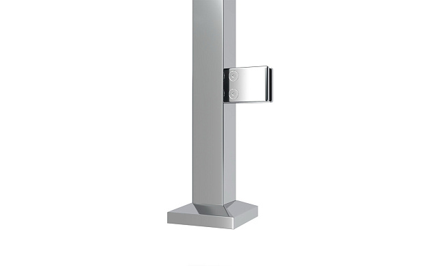 Стойка квадратная 40х40: 2 литых квадратных стеклодержателя, полированная, высота 950 мм (AISI 304) k747-R 3 Стойка квадратная 40х40: 2 литых квадратных стеклодержателя, полированная, высота 950 мм (AISI 304) k747-R 3