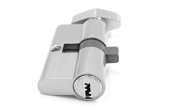 Личинка латунная 30х30 мм для замка t155 ключ-вертушка t155-100 SSS 6 Личинка латунная 30х30 мм для замка t155 ключ-вертушка t155-100 SSS 6